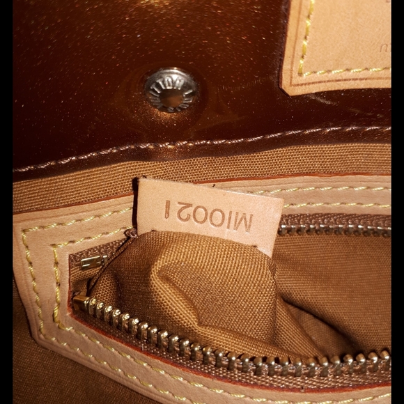 **SOLD**Louis Vuitton Bronze Monogram Vernis Reade - Picture 5 of 6